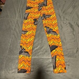LuLaRoe Kids Tween Leggings - Halloween print